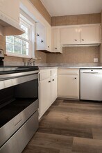 2906 Brinkey Way in Louisville, KY - Building Photo - Building Photo