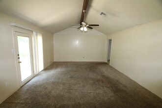 5339 Lincoln Town Dr in Katy, TX - Building Photo - Building Photo