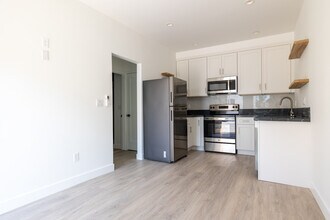 4643 Pickford St in Los Angeles, CA - Building Photo - Building Photo