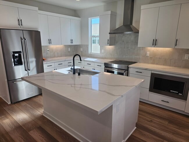 679 Fahrenheit Dr in San Marcos, CA - Building Photo - Building Photo