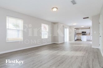 9909 Trapp Ln in Cincinnati, OH - Building Photo - Building Photo