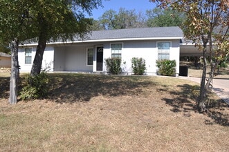 1702 Anaconda Trail in Granbury, TX - Building Photo - Building Photo