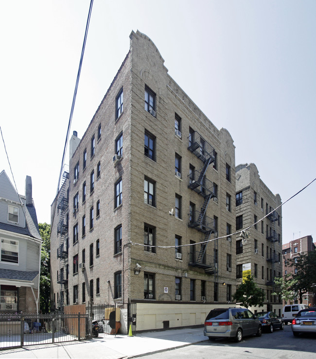 2952-2954 Marion Ave in Bronx, NY - Building Photo - Building Photo