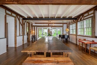 21 Rawson Rd in Sag Harbor, NY - Building Photo - Building Photo