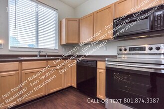 1105 Haworth Dr in North Salt Lake, UT - Building Photo - Building Photo