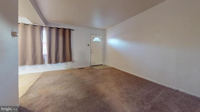 717 Red Lion Rd, Unit 1 in Philadelphia, PA - Building Photo - Building Photo