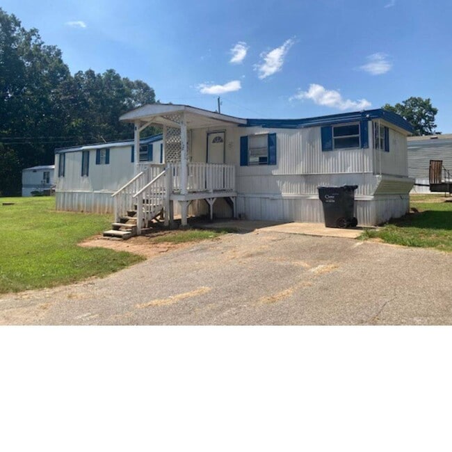 property at 308 Polo Dr