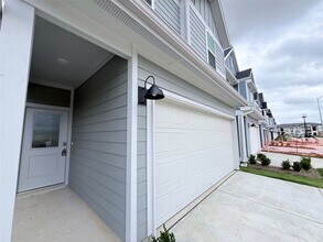 28214 Meadowlark Sky Dr in Fulshear, TX - Building Photo - Building Photo