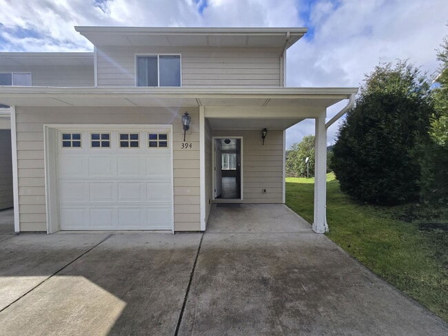 394 Maylea Pl in Canyonville, OR - Building Photo - Building Photo