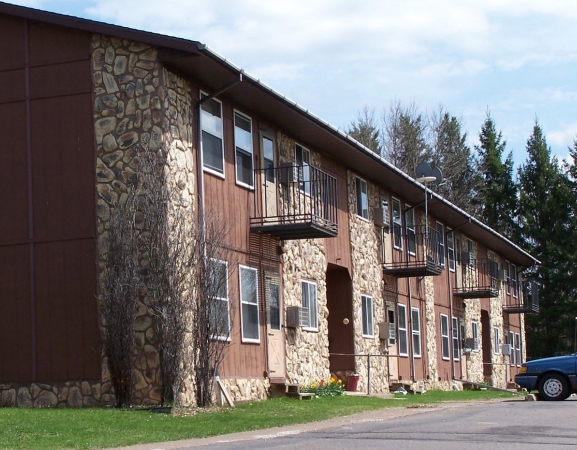 Woodridge Apartments in Rib Lake, WI - Building Photo