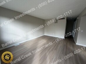 417 A Earl St in Danville, KY - Building Photo - Building Photo