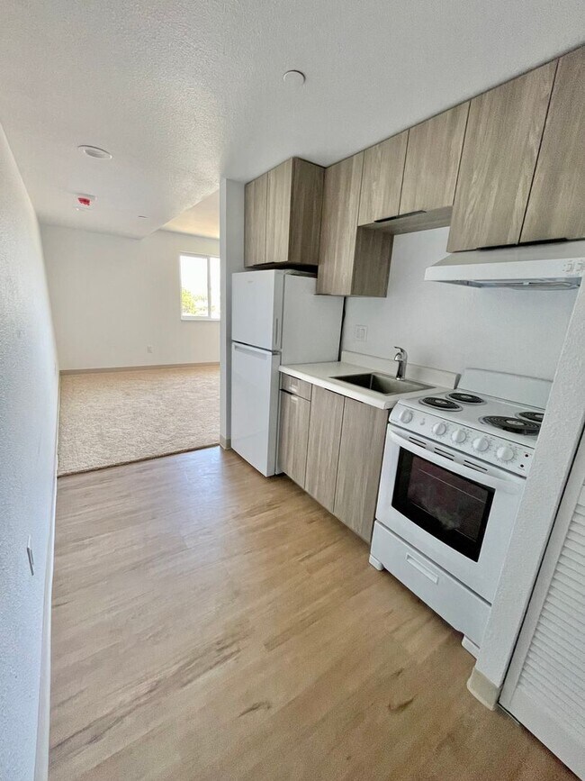 216 Olive Ave, Unit 101 in Wahiawa, HI - Building Photo - Building Photo