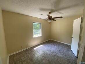 4008 Penny St SW in Huntsville, AL - Building Photo - Building Photo