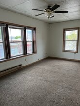 122 N 3rd St, Unit 2 in Marshall, MN - Building Photo - Building Photo