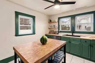15 Slade St in Belmont, MA - Building Photo - Building Photo