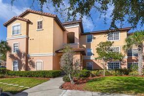 5479 Vineland Rd in Orlando, FL - Building Photo