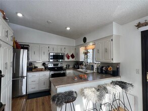 520 Lake Summit Ct in Shoreview, MN - Building Photo - Building Photo