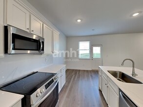 56 Pointe Dr in Dallas, GA - Building Photo - Building Photo