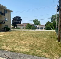 7809 Rutherford Ave photo'