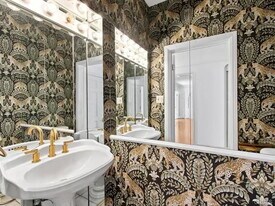 12030 Viewcrest Rd in Los Angeles, CA - Building Photo