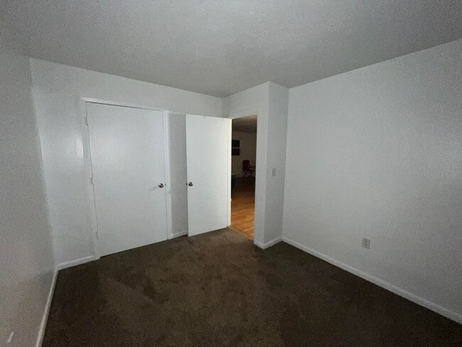 635 Graham Dr in Martinsville, IN - Building Photo - Building Photo