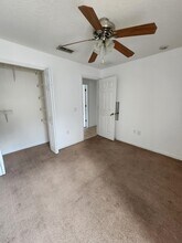 1007 Deddington Pl in Kissimmee, FL - Foto de edificio - Building Photo