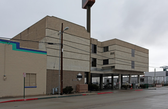 USA Manors in Reno, NV - Foto de edificio - Building Photo