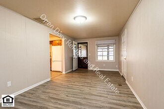 6305 Salge Dr in Fort Wayne, IN - Building Photo - Building Photo