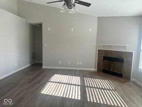 3163 Harvest Grove Ln in Bargersville, IN - Building Photo - Building Photo