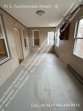 93 S Tulpehocken St in Pine Grove, PA - Building Photo - Building Photo