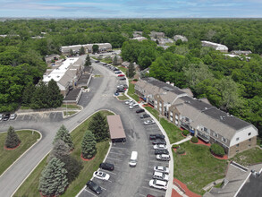 Timber Point Apartments in Indianapolis, IN - Foto de edificio - Building Photo