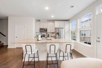 24 Sternadori Rd in Somerville, NJ - Building Photo - Building Photo
