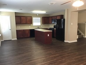 11322 Flying Geese Ln in Tomball, TX - Foto de edificio - Building Photo