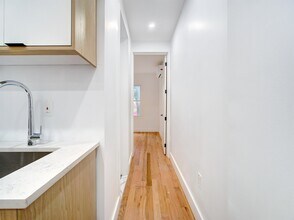 151 Williams Ave in Jersey City, NJ - Building Photo - Building Photo