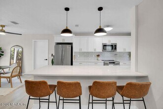 14396 Aqua Vista Rd N in Jacksonville, FL - Building Photo - Building Photo