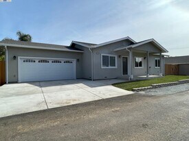 3500 Concord Blvd in Concord, CA - Building Photo