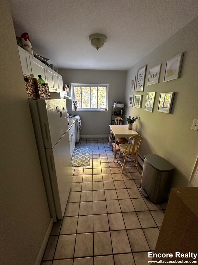 63 Selkirk Rd in Boston, MA - Building Photo - Building Photo