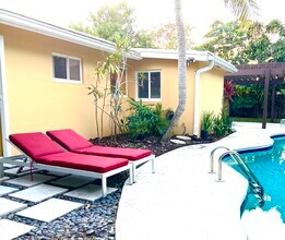 2169 Imperial Point Dr in Fort Lauderdale, FL - Building Photo - Building Photo