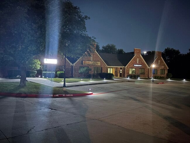 property at 2300 W White Ave