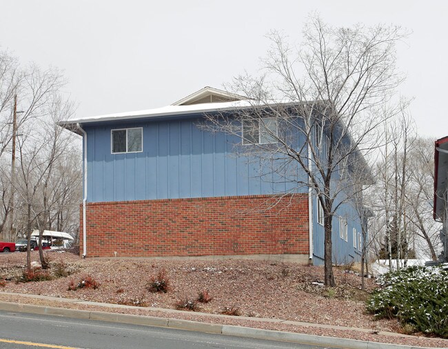 2540 King St in Colorado Springs, CO - Foto de edificio - Building Photo