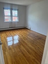 144-46 26th Ave in Queens, NY - Building Photo - Building Photo