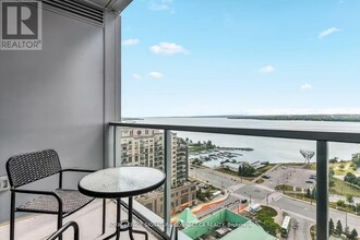 39 Mary St in Barrie, ON - Building Photo - Building Photo