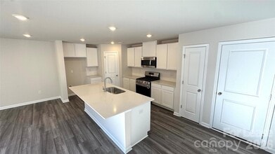 3307 Crawford Ave in Gastonia, NC - Building Photo - Building Photo