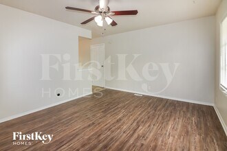 9312 Stark Ave in Kansas City, MO - Building Photo - Building Photo