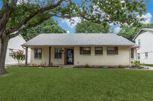 property at 10415 Mapleridge Dr