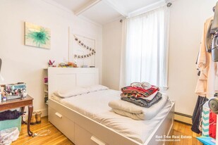 1 S Whitney St in Boston, MA - Building Photo