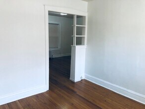 4231 N Lockwood Ave in Chicago, IL - Building Photo - Building Photo