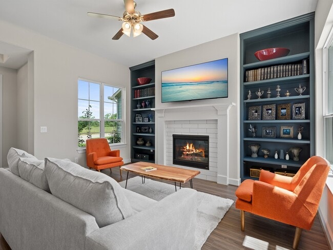 property at 1206 Hidden Oaks Dr