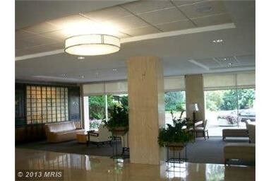 10500 Rockville Pike-Unit -#1019 in Rockville, MD - Building Photo