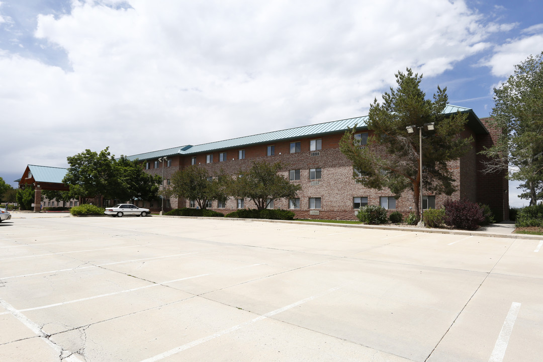 The Suites in Longmont, CO - Building Photo